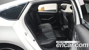 Honda Accord, 2018 — миниатюра 17