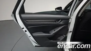Honda Accord, 2018 — миниатюра 14