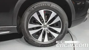 Mercedes-Benz GLE-Class, 2025 — миниатюра 5