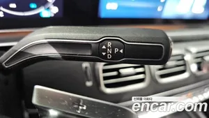 Mercedes-Benz GLE-Class, 2025 — миниатюра 12