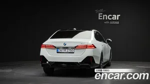 BMW 5-Series, 2025 — миниатюра 4