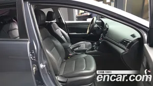 Hyundai Avante, 2017 — миниатюра 11