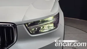 Volvo XC40, 2022 — миниатюра 8