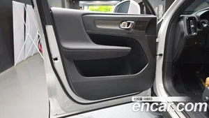 Volvo XC40, 2022 — миниатюра 14