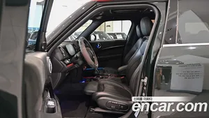 Mini Countryman, 2023 — миниатюра 10
