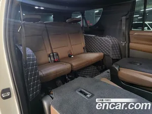 Chevrolet Surburban, 2021 — миниатюра 18