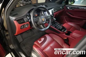 Porsche Macan, 2022 — миниатюра 10