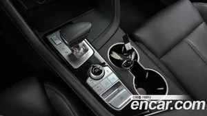 Genesis G70, 2022 — миниатюра 9