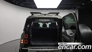 Land Rover Defender, 2021 — миниатюра 26