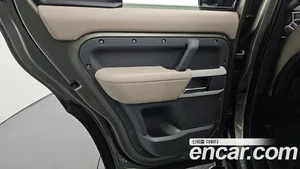 Land Rover Defender, 2021 — миниатюра 15