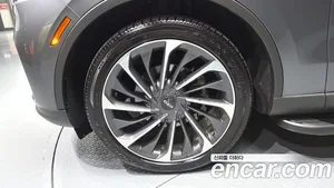 Lincoln Aviator, 2025 — миниатюра 5