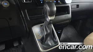 Hyundai Staria, 2024 — миниатюра 11