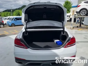 Genesis G70, 2018 — миниатюра 17