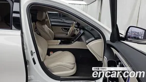 Mercedes-Benz S-Class, 2022 — миниатюра 17