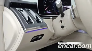 Mercedes-Benz S-Class, 2022 — миниатюра 28