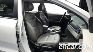 Kia Niro, 2019 — миниатюра 11