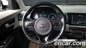 Kia Niro, 2019 — миниатюра 13