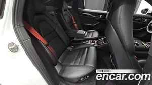 Porsche Panamera, 2021 — миниатюра 16