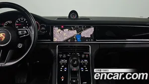Porsche Panamera, 2021 — миниатюра 30