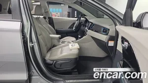 Kia Niro, 2016 — миниатюра 11