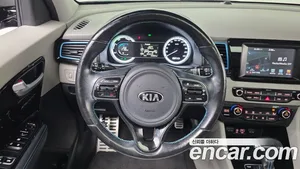 Kia Niro, 2016 — миниатюра 13