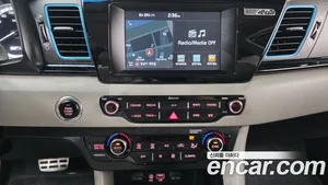 Kia Niro, 2016 — миниатюра 14