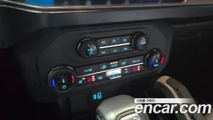 Ford Bronco, 2022 — миниатюра 22