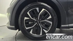 Kia EV6, 2022 — миниатюра 5