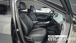 Kia EV6, 2022 — миниатюра 13
