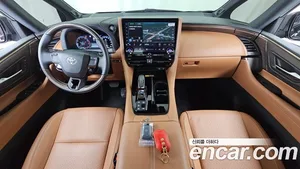 Toyota Alphard, 2024 — миниатюра 9