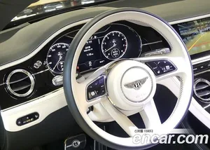 Bentley Continental, 2023 — миниатюра 9