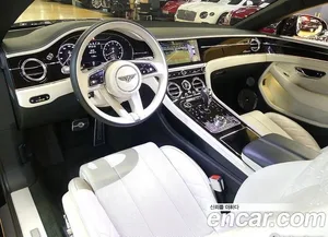 Bentley Continental, 2023 — миниатюра 17