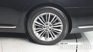 Genesis EQ900, 2017 — миниатюра 7