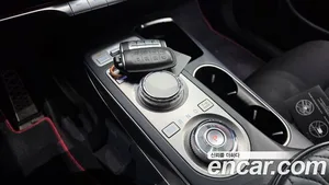 Genesis GV70, 2022 — миниатюра 9