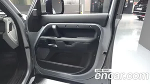 Land Rover Defender, 2021 — миниатюра 14