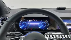 Mercedes-Benz EQA, 2025 — миниатюра 8