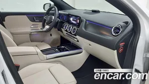 Mercedes-Benz EQA, 2025 — миниатюра 9