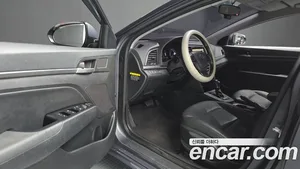 Hyundai Avante, 2017 — миниатюра 13