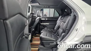 Ford Explorer, 2020 — миниатюра 17