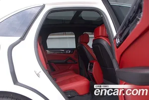 Porsche Cayenne, 2023 — миниатюра 18