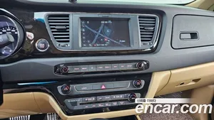 Kia Carnival, 2018 — миниатюра 14
