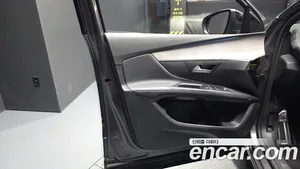 Peugeot 5008, 2021 — миниатюра 14