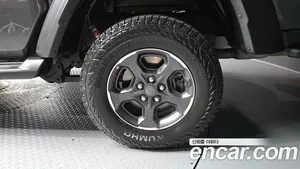 Jeep Gladiator, 2022 — миниатюра 5