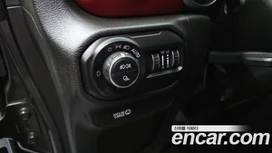 Jeep Gladiator, 2022 — миниатюра 26