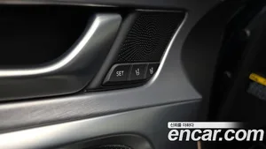 Genesis G70, 2019 — миниатюра 32
