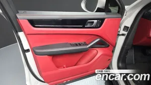 Porsche Cayenne, 2023 — миниатюра 14