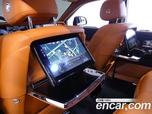 Rolls-Royce Phantom, 2020 — миниатюра 14