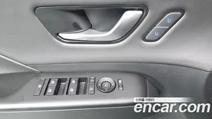 Hyundai Kona, 2023 — миниатюра 30