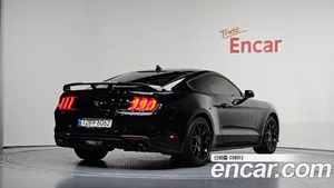 Ford Mustang, 2022 — миниатюра 2