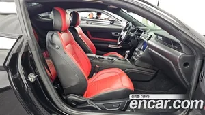 Ford Mustang, 2022 — миниатюра 11